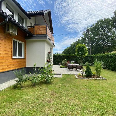 Apartamenty Fredry Lesko Dış mekan fotoğraf
